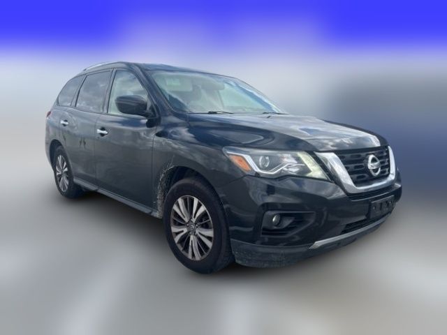 2020 Nissan Pathfinder SV