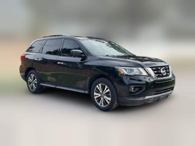 2020 Nissan Pathfinder SV