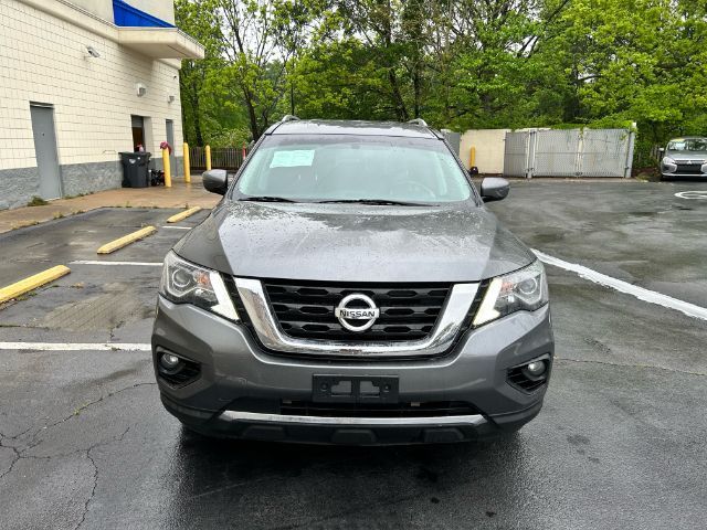 2020 Nissan Pathfinder SV