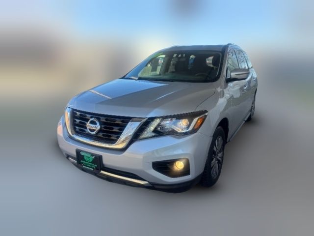 2020 Nissan Pathfinder SV