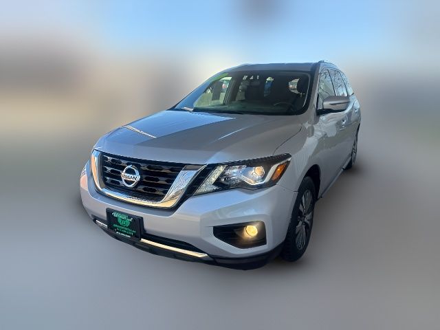 2020 Nissan Pathfinder SV