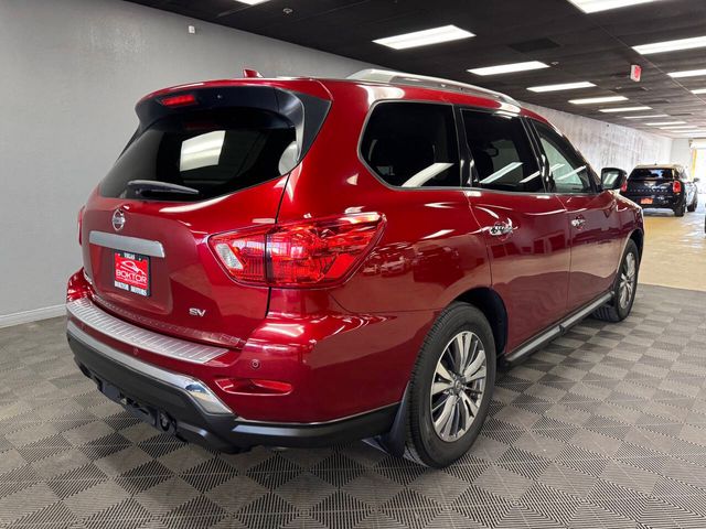 2020 Nissan Pathfinder SV