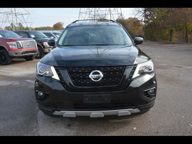 2020 Nissan Pathfinder SV