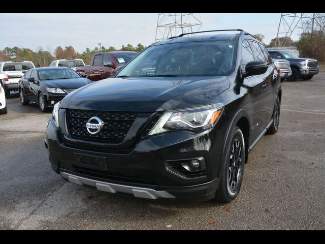 2020 Nissan Pathfinder SV