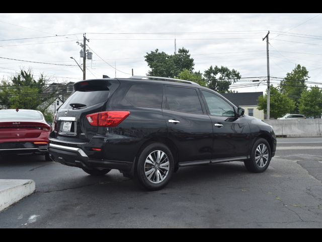 2020 Nissan Pathfinder S