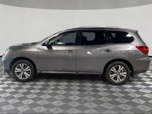 2020 Nissan Pathfinder S