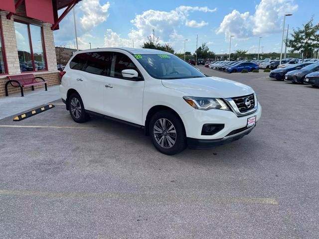 2020 Nissan Pathfinder S