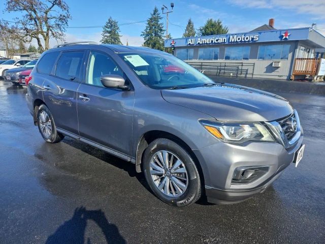2020 Nissan Pathfinder S