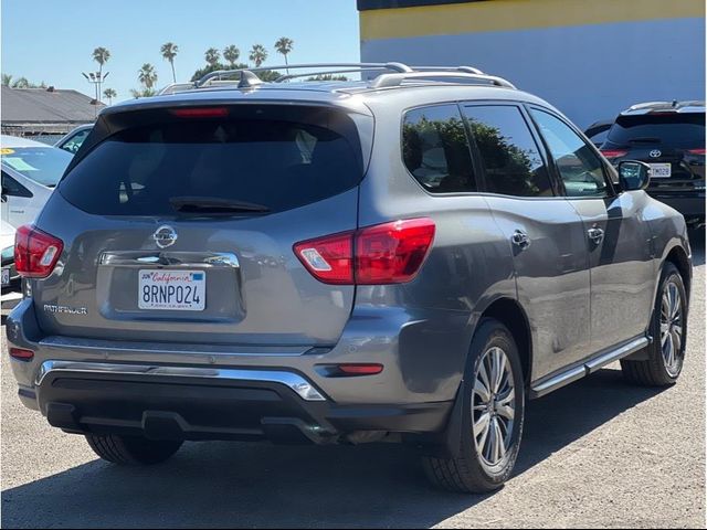 2020 Nissan Pathfinder S