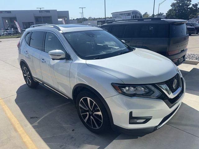 2020 Nissan Rogue SL