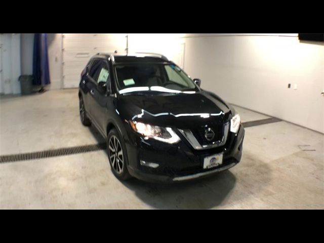 2020 Nissan Rogue SL