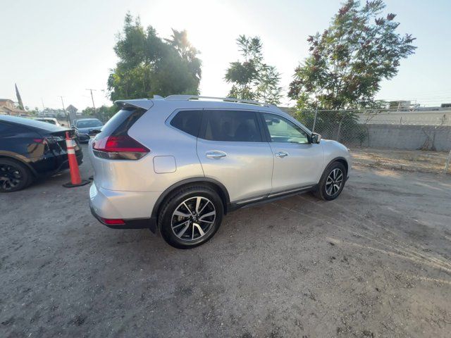 2020 Nissan Rogue SL