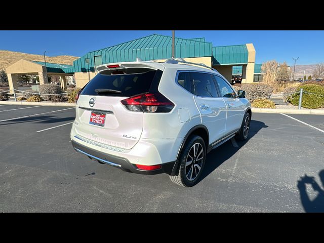 2020 Nissan Rogue SL