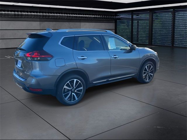 2020 Nissan Rogue SL