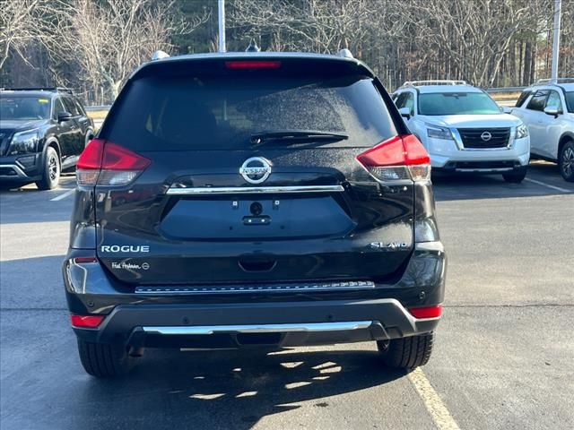 2020 Nissan Rogue SL