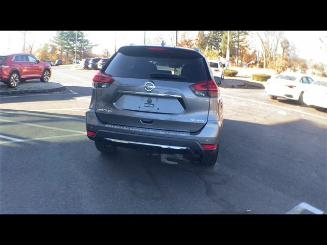 2020 Nissan Rogue SL