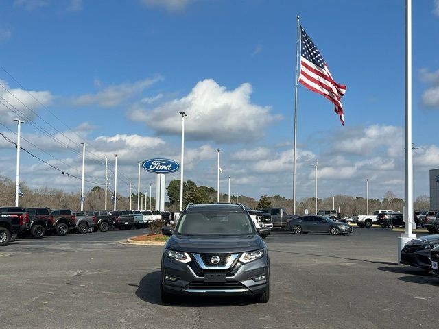 2020 Nissan Rogue SL