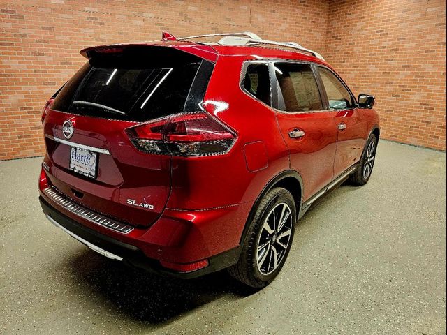 2020 Nissan Rogue SL