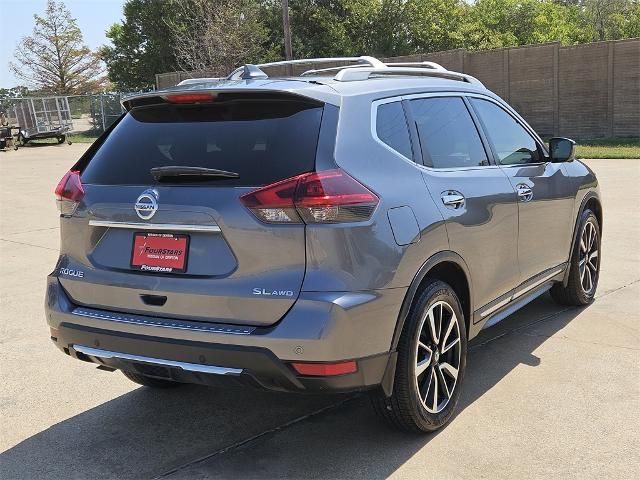 2020 Nissan Rogue SL