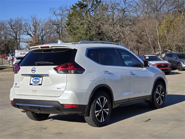 2020 Nissan Rogue SV