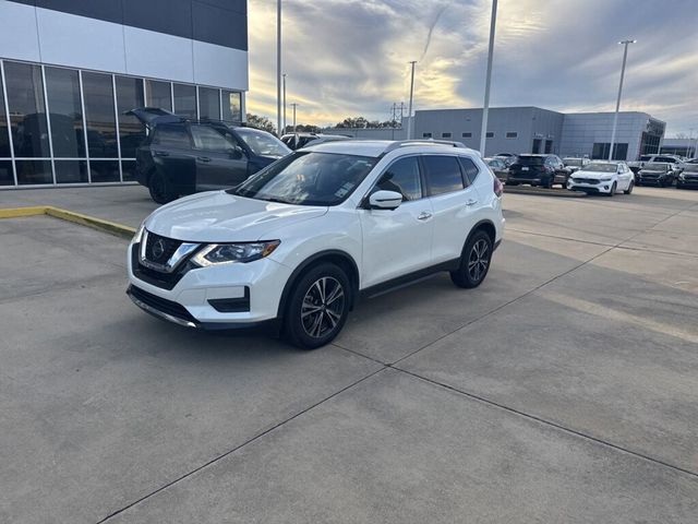 2020 Nissan Rogue SV