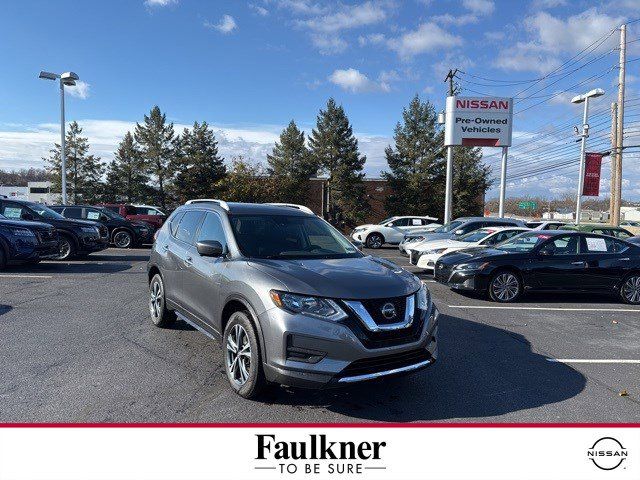 2020 Nissan Rogue SV