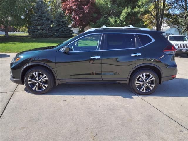 2020 Nissan Rogue SV