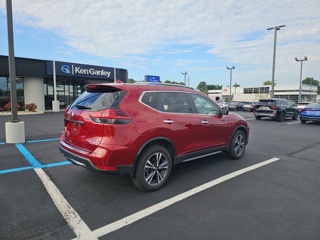 2020 Nissan Rogue SV