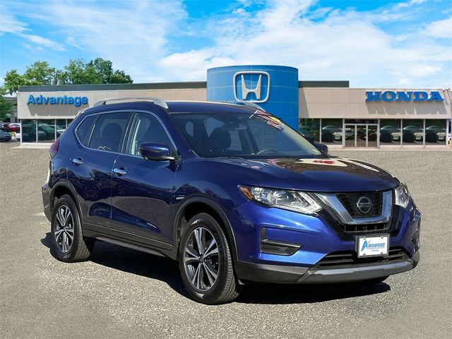 2020 Nissan Rogue SV