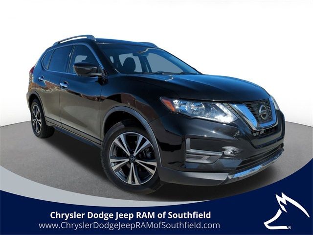 2020 Nissan Rogue SV