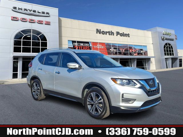 2020 Nissan Rogue SV