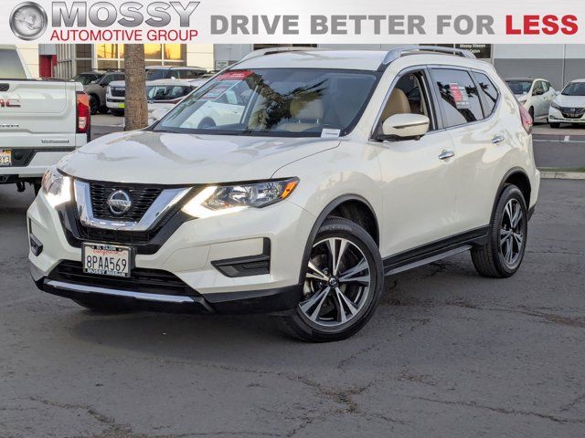 2020 Nissan Rogue SV