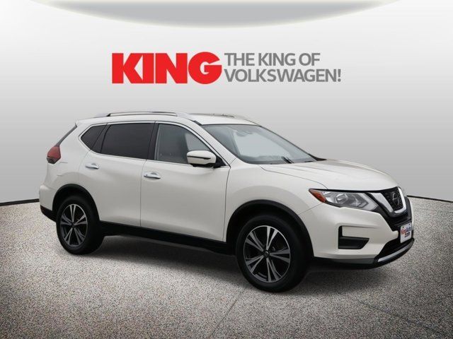 2020 Nissan Rogue SV