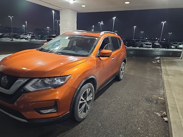 2020 Nissan Rogue SV