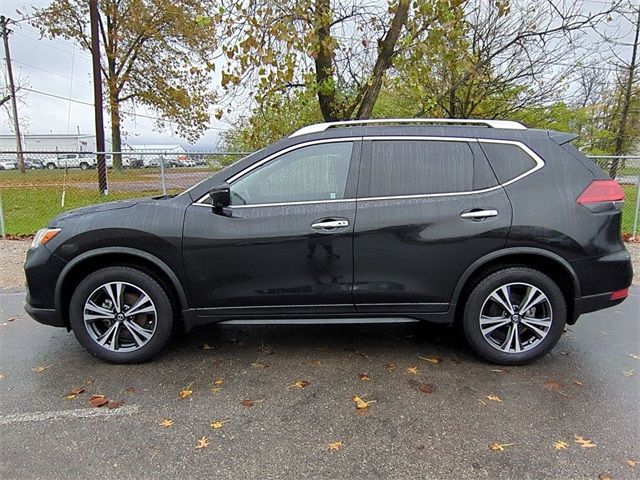 2020 Nissan Rogue SV