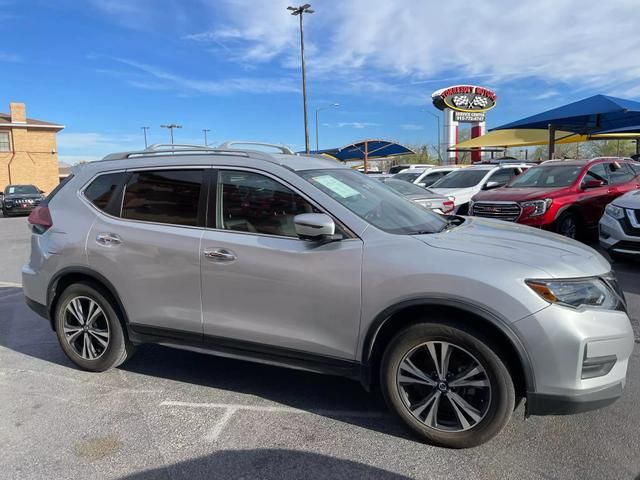 2020 Nissan Rogue SV