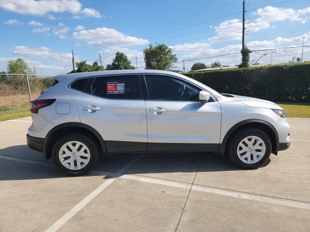 2020 Nissan Rogue Sport S