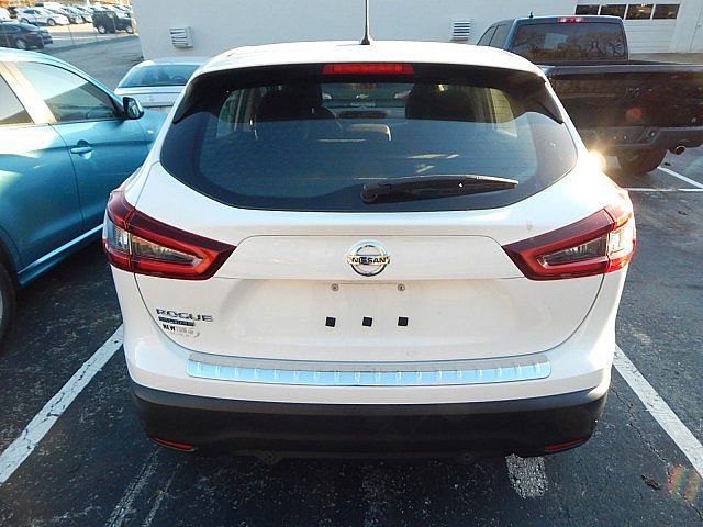 2020 Nissan Rogue Sport S