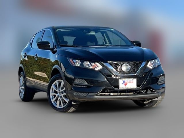 2020 Nissan Rogue Sport S