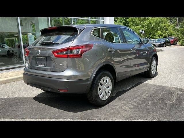 2020 Nissan Rogue Sport S