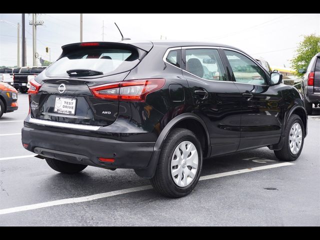 2020 Nissan Rogue Sport S