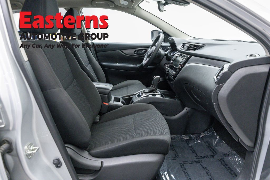 2020 Nissan Rogue Sport 47