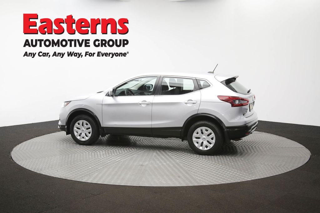 2020 Nissan Rogue Sport 34
