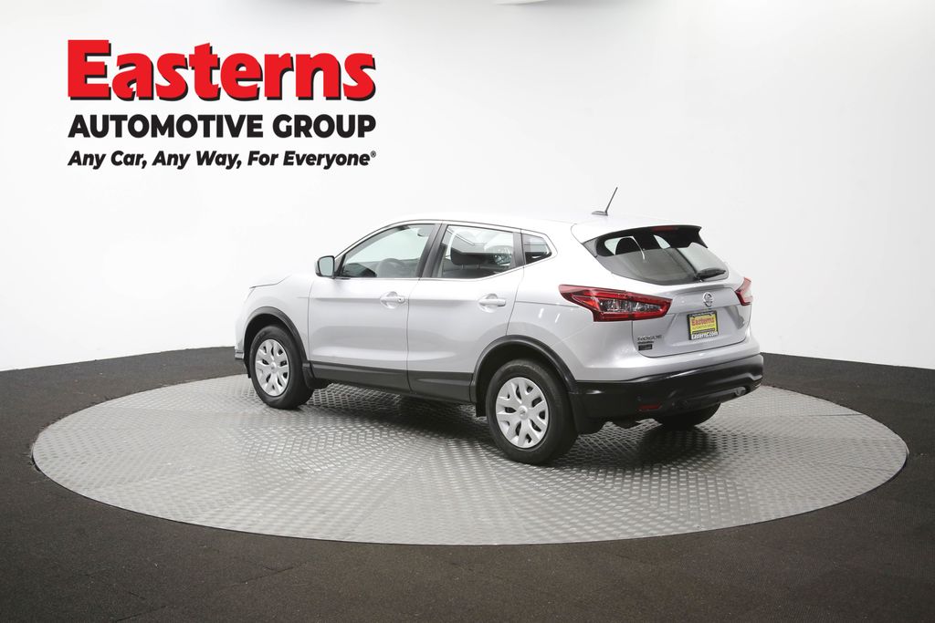 2020 Nissan Rogue Sport 30