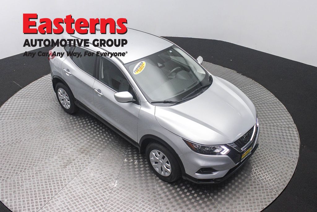 2020 Nissan Rogue Sport 16