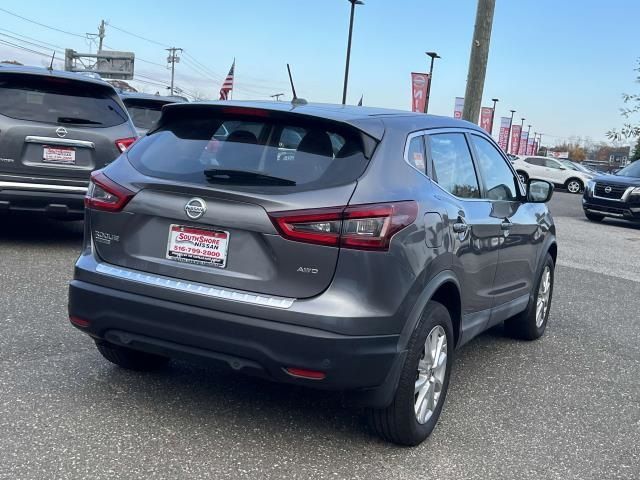 2020 Nissan Rogue Sport S