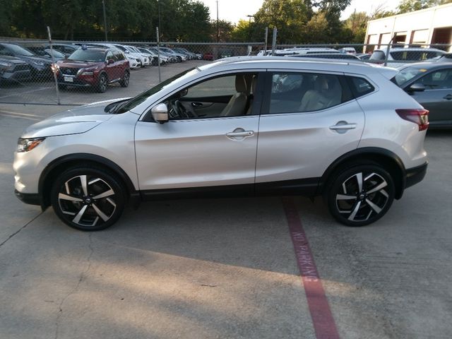 2020 Nissan Rogue Sport SL