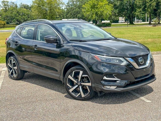 2020 Nissan Rogue Sport SL