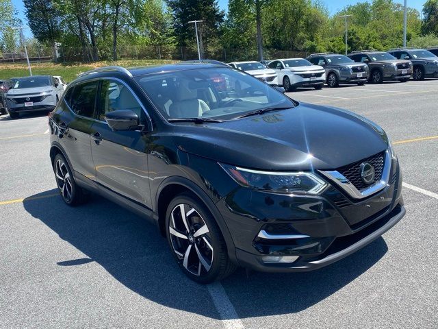 2020 Nissan Rogue Sport SL