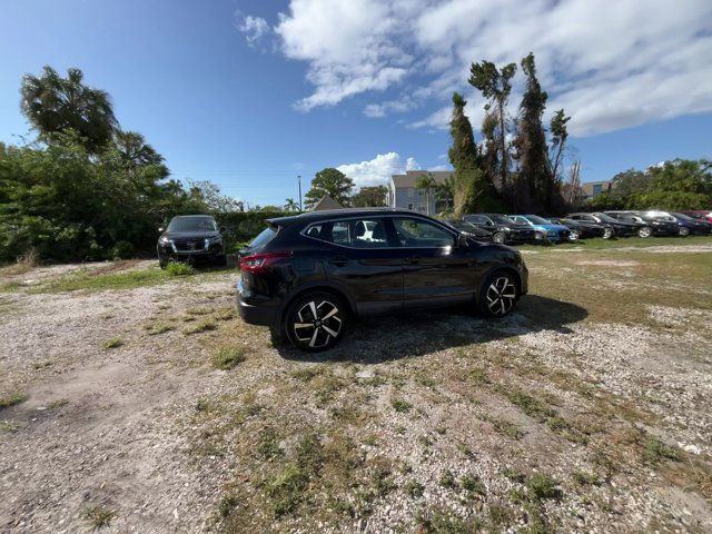 2020 Nissan Rogue Sport SL